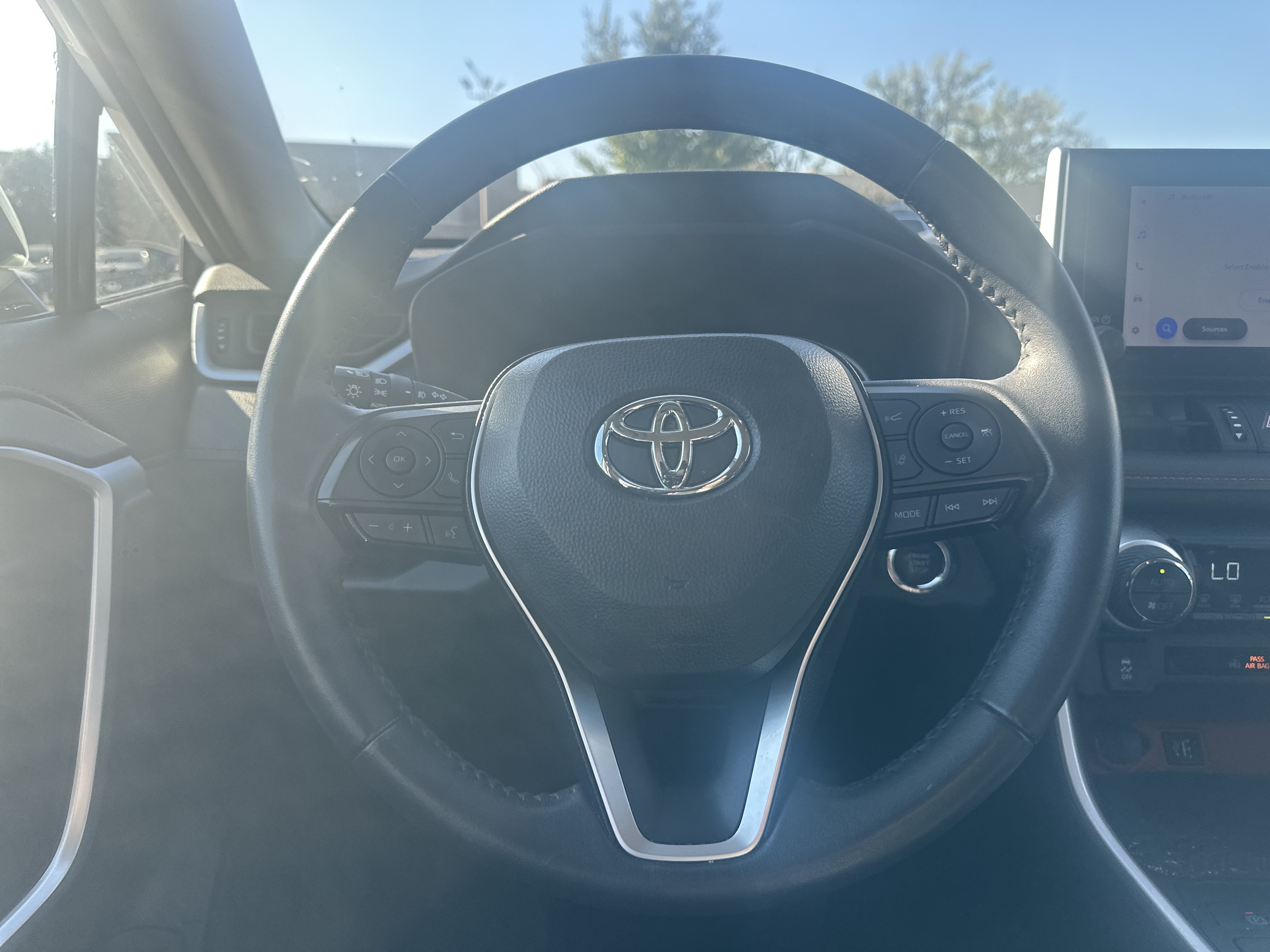 Used 2024 Toyota RAV4 Adventure AWD/4WD image 18