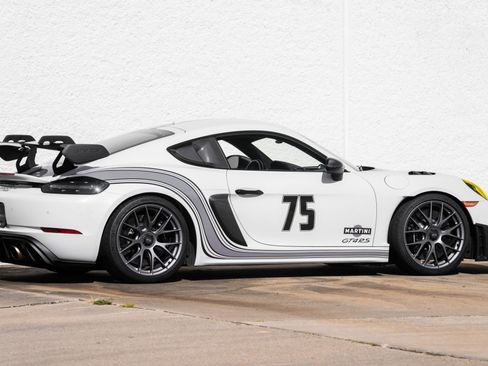 Used 2023 Porsche 718 Cayman GT4 RS image 15