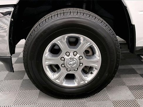 Used 2024 RAM 2500 Big Horn image 9