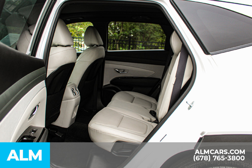 Used 2025 Hyundai Tucson Limited AWD/4WD image 17