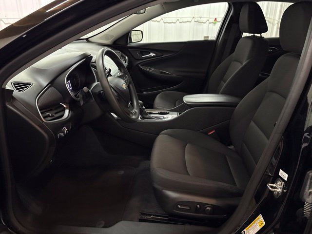 Used 2023 Chevrolet Malibu LT FWD image 25