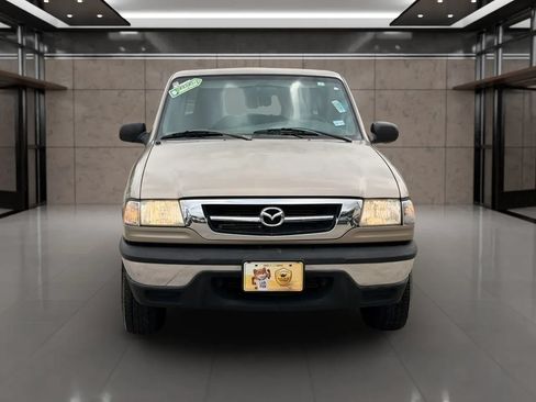 Used 2004 MAZDA B-Series Pickup 2WD Cab Plus B3000 w/ Convenience Pkg image 3