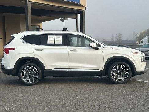 Used 2022 Hyundai Santa Fe Limited image 3