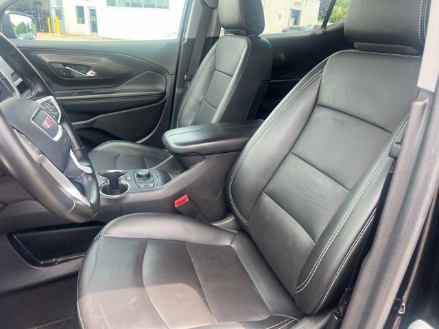 Used 2024 GMC Terrain SLT w/ Tech Package AWD/4WD image 21