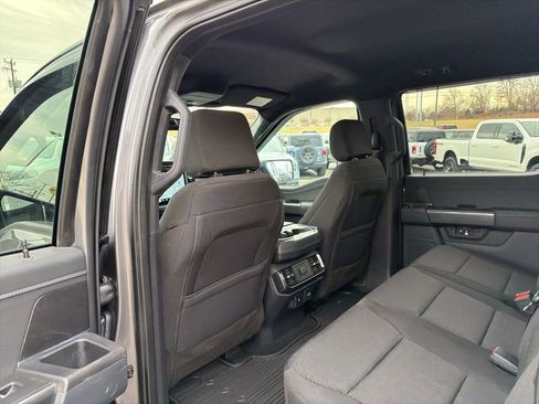 Certified 2022 Ford F150 XLT w/ Equipment Group 302A High image 15