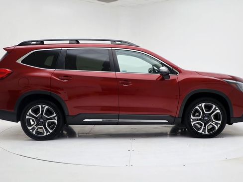 Used 2023 Subaru Ascent Limited w/ Technology Package AWD/4WD image 3