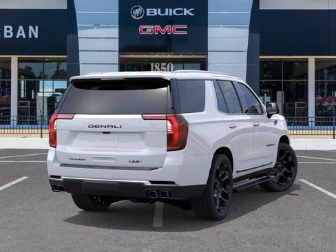 New 2026 GMC Yukon Denali w/ Denali Reserve Package AWD/4WD image 4