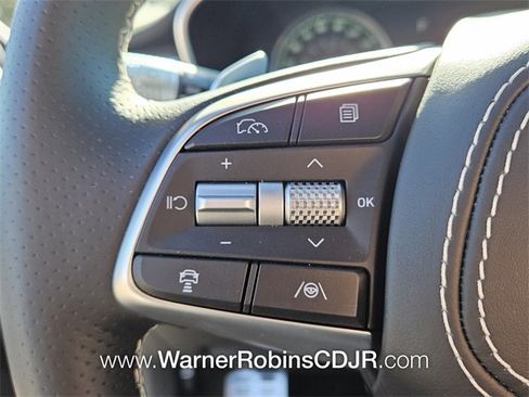 Used 2025 Genesis G70 3.3T Advanced w/ Sport Prestige Package image 28