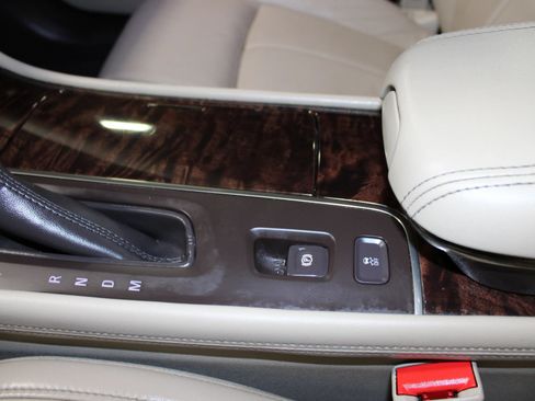 Used 2016 Buick LaCrosse Sport Touring w/ Experience Buick Package FWD image 18