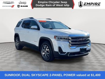 Used 2023 GMC Acadia SLT w/ Preferred Package