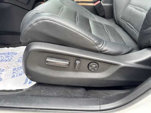 Used 2022 Honda CR-V Touring image 61