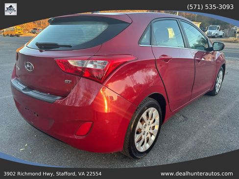Used 2016 Hyundai Elantra GT FWD image 9