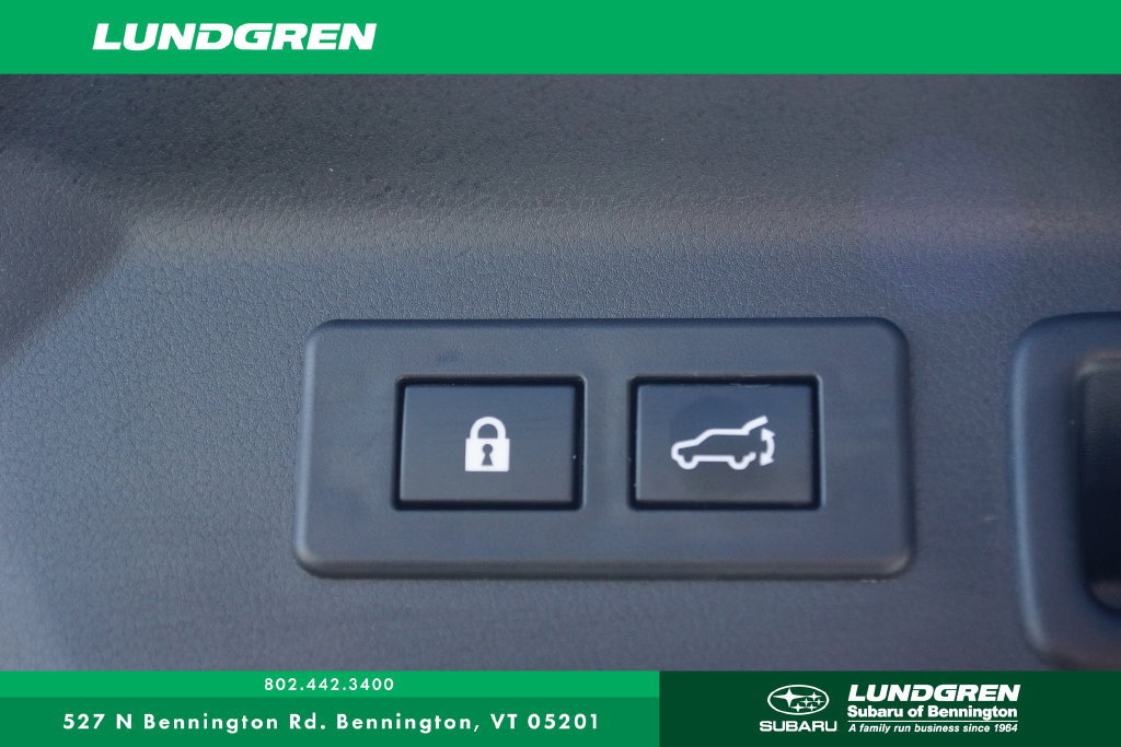 Used 2025 Subaru Forester Premium AWD/4WD image 25