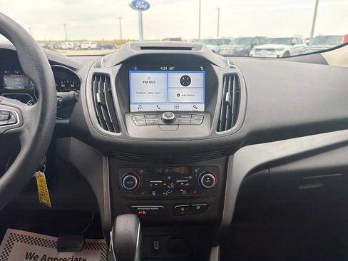 Used 2018 Ford Escape SE w/ SE Sync 3 Package FWD image 14