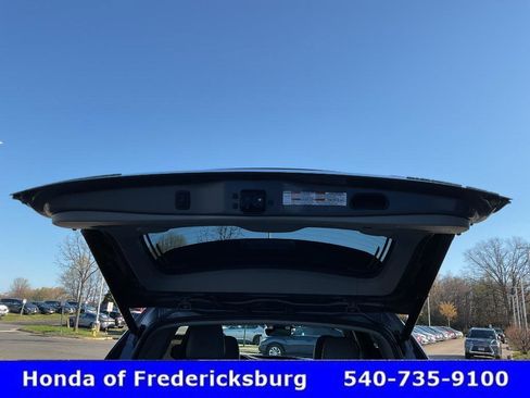 Used 2019 Toyota Highlander Limited Platinum image 17