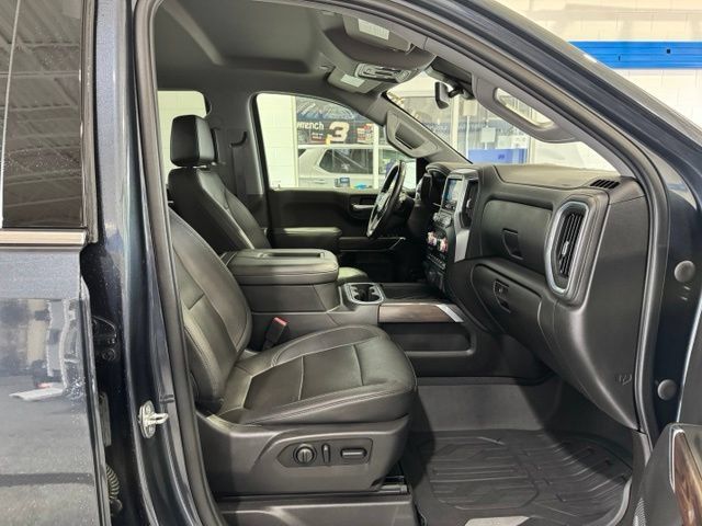 Used 2021 GMC Sierra 1500 SLT w/ SLT Premium Plus Package AWD/4WD image 15