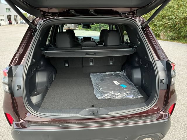 New 2026 Subaru Forester Touring AWD/4WD image 17