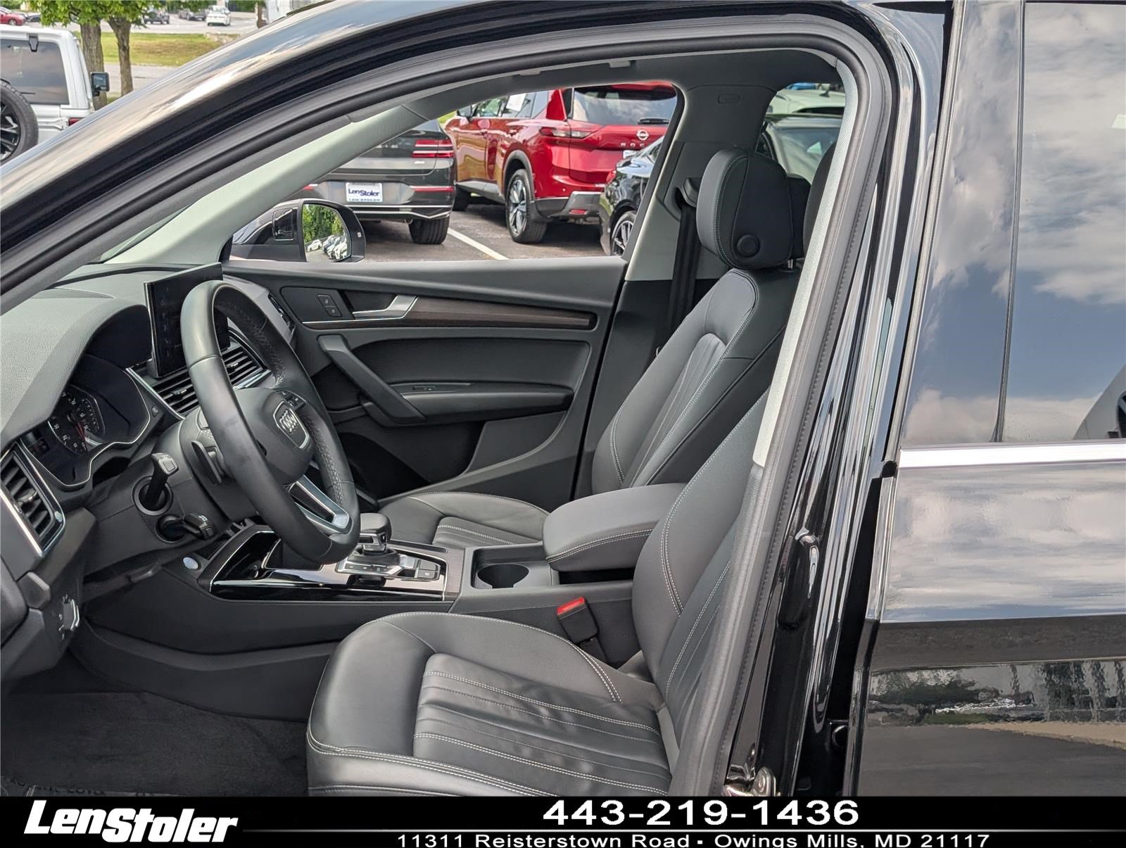 Used 2023 Audi Q5 2.0T Premium w/ Convenience Package AWD/4WD image 16