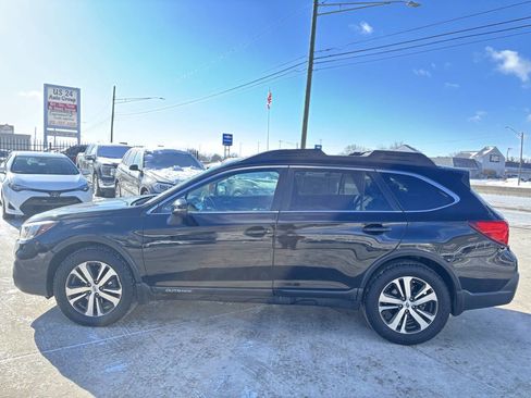 Used 2019 Subaru Outback 2.5i Limited w/ Popular Package #2 image 4