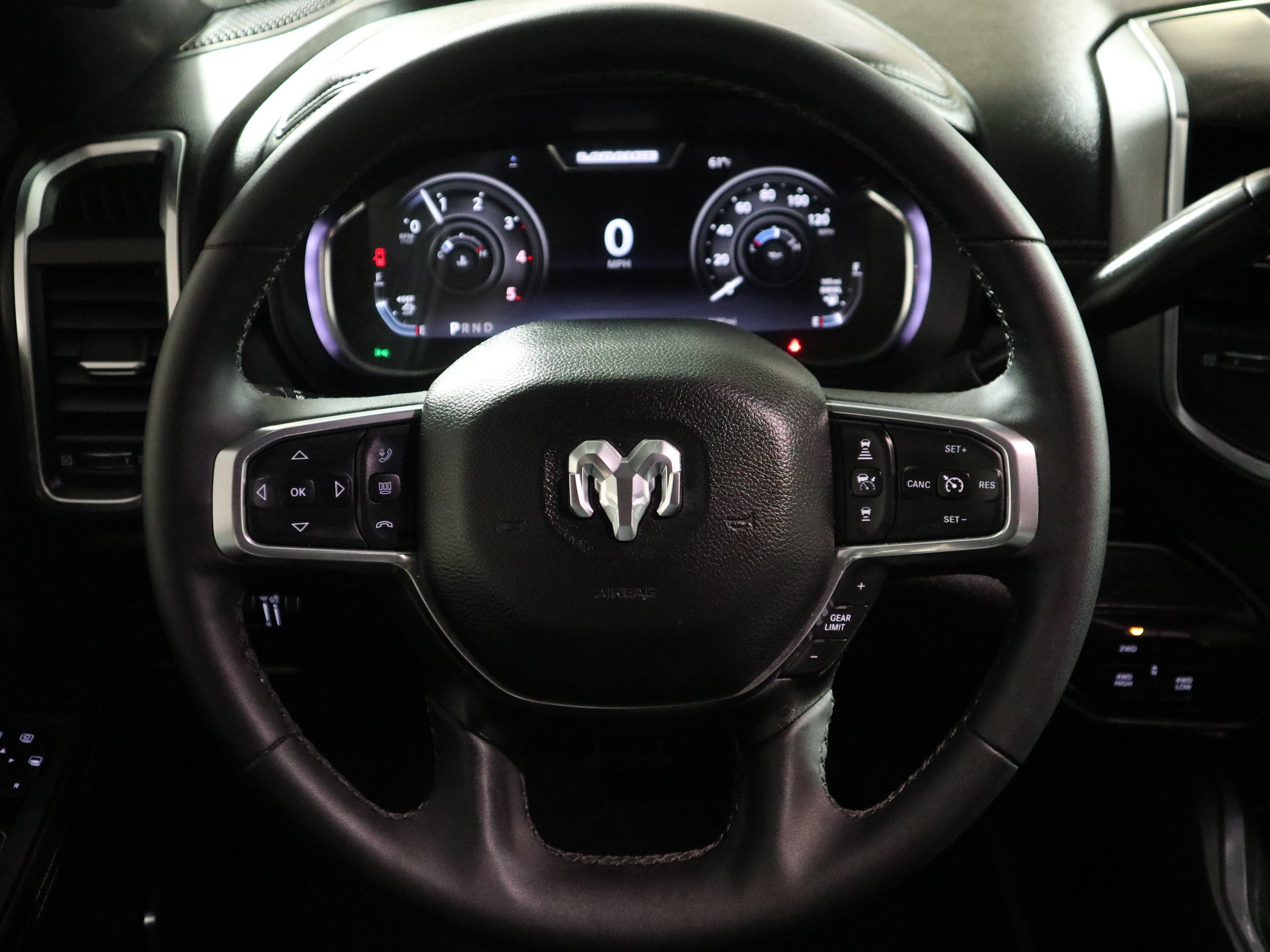Used 2026 RAM 2500 Laramie AWD/4WD image 17
