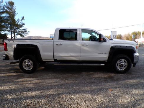 Used 2015 GMC Sierra 2500 SLE image 5