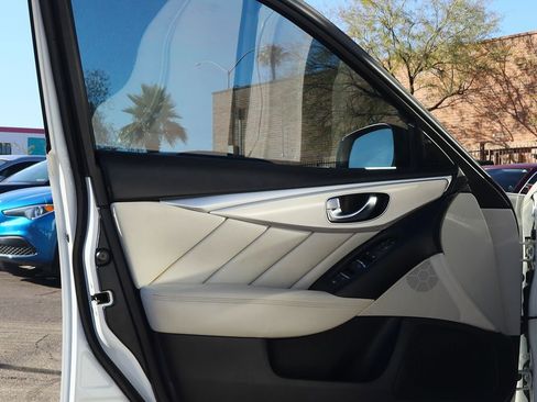 Used 2021 INFINITI Q50 Luxe w/ Cargo Package image 36