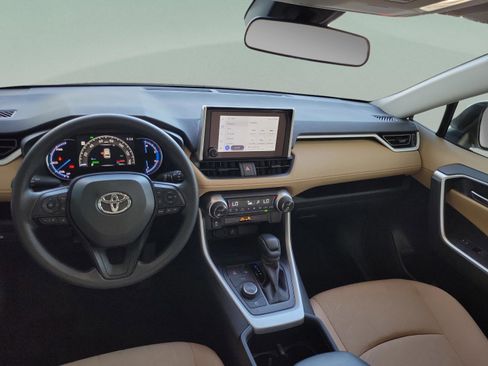 Certified 2025 Toyota RAV4 XLE image 24