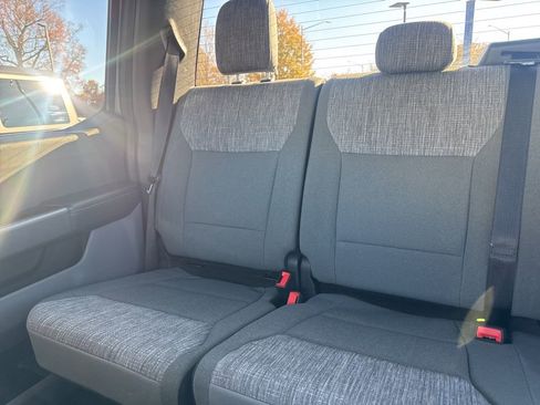 Used 2023 Ford F150 XLT image 40