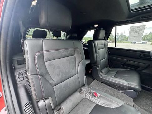 Used 2024 Toyota Sequoia TRD Pro AWD/4WD image 9