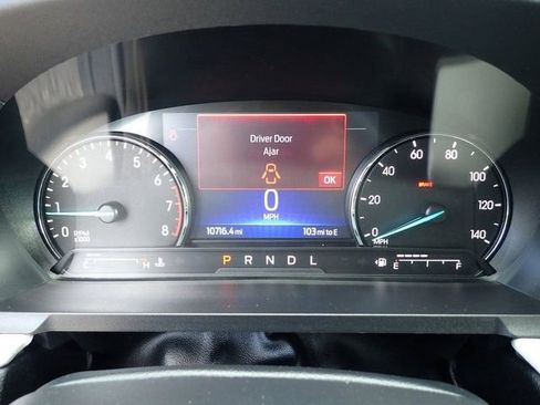Used 2023 Ford Explorer XLT AWD/4WD image 29