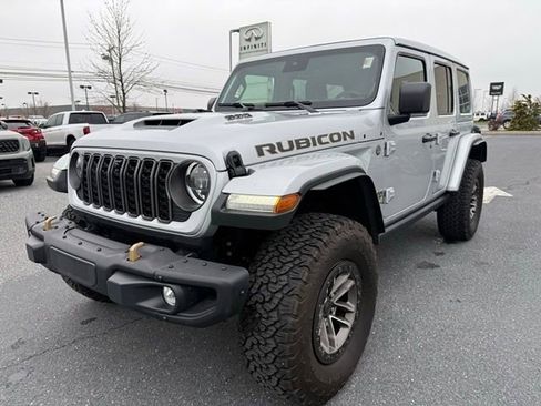 Used 2024 Jeep Wrangler Unlimited Rubicon 392 image 5