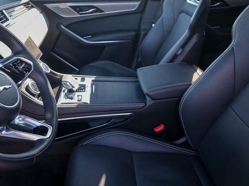 Used 2024 Jaguar F-PACE R-Dynamic S image 15