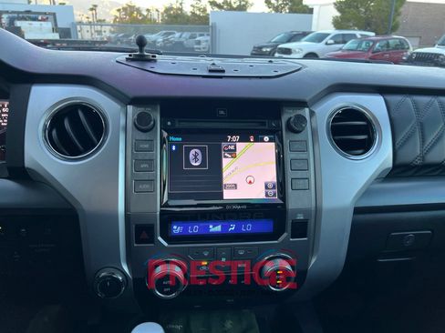 Used 2018 Toyota Tundra Platinum AWD/4WD image 36