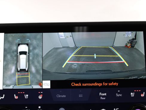 Used 2024 Lexus GX 550 image 29