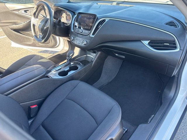 Used 2024 Chevrolet Malibu LT FWD image 13