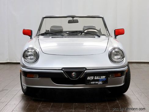 Used 1987 Alfa Romeo Spider Quadrifoglio image 5