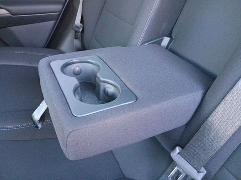 New 2026 Chevrolet Equinox EV LT image 26