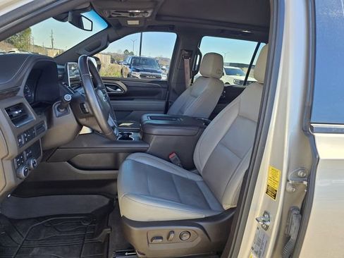 Used 2021 Chevrolet Tahoe Z71 image 13