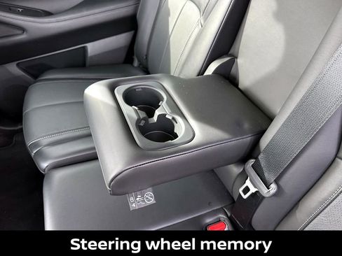 Used 2024 INFINITI QX60 Luxe image 15