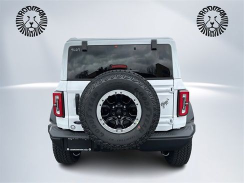 New 2025 Ford Bronco Badlands image 6