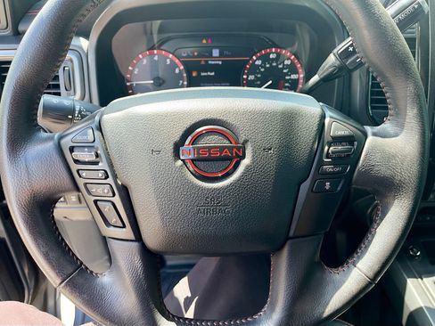 Used 2024 Nissan Titan PRO-4X w/ Pro-4x Convenience Package AWD/4WD image 11