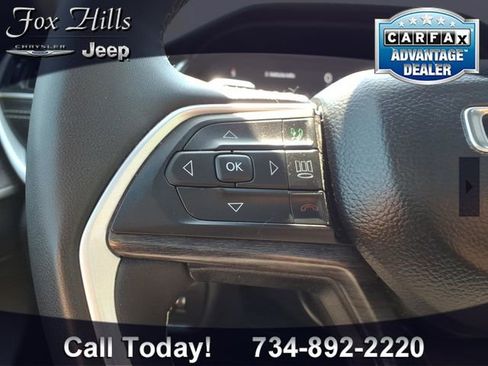 Used 2024 Jeep Grand Cherokee L Limited AWD/4WD image 20