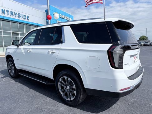 Used 2026 Chevrolet Tahoe LT w/ Comfort Package RWD image 7