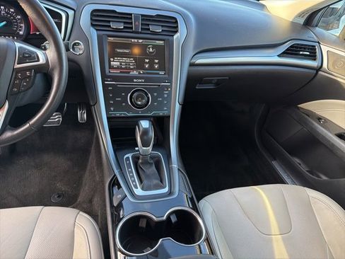 Used 2015 Ford Fusion Titanium image 13