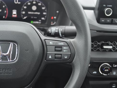 Certified 2023 Honda Accord EX image 20