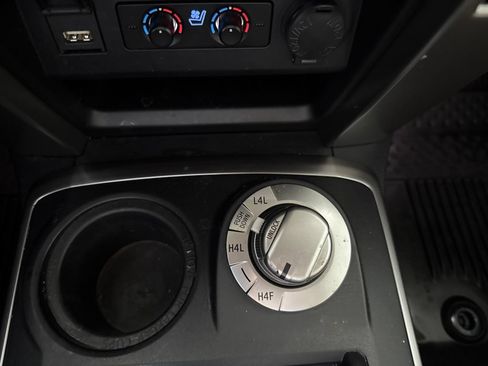 Used 2023 Toyota 4Runner Limited AWD/4WD image 21