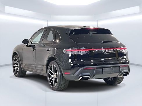 Certified 2023 Porsche Macan Turbo image 6