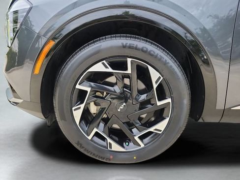 Certified 2024 Kia Sportage SX FWD image 33