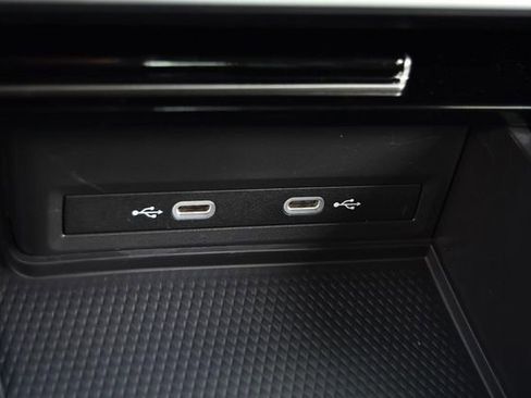 New 2026 Volkswagen Atlas Peak Edition image 16