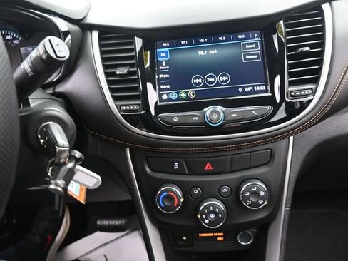 Used 2018 Chevrolet Trax LS image 10
